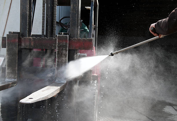 Best Power Washing Near Me  in Chisholm, MN